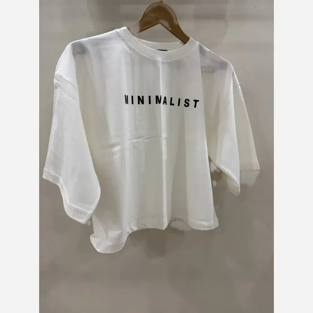 تیشرت کراپ دخترانه زنانه مینیمال سبز پاستلی طرح MINIMALIST