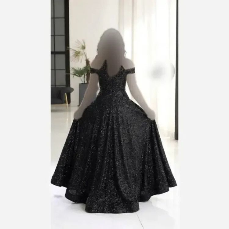 ماکسی مجلسی دانتل چمنی مشکی کاپدار و استردار نگین دوزی شده سایز 38 تا 52