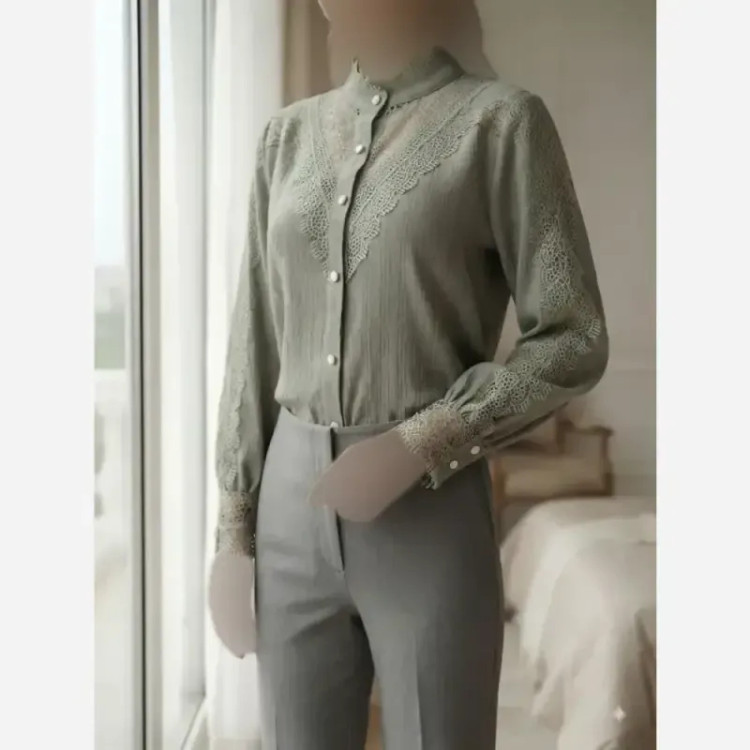 شومیز زنانه مدل آی تک جنس پارچه توکی سایز بزرگ