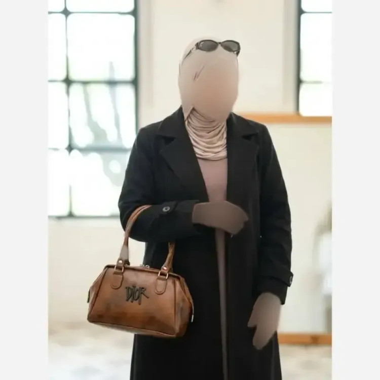 کیف دیور فانتزی چری آستر کشی خارجی ابعاد 16 در 22 رنگ بندی متنوع