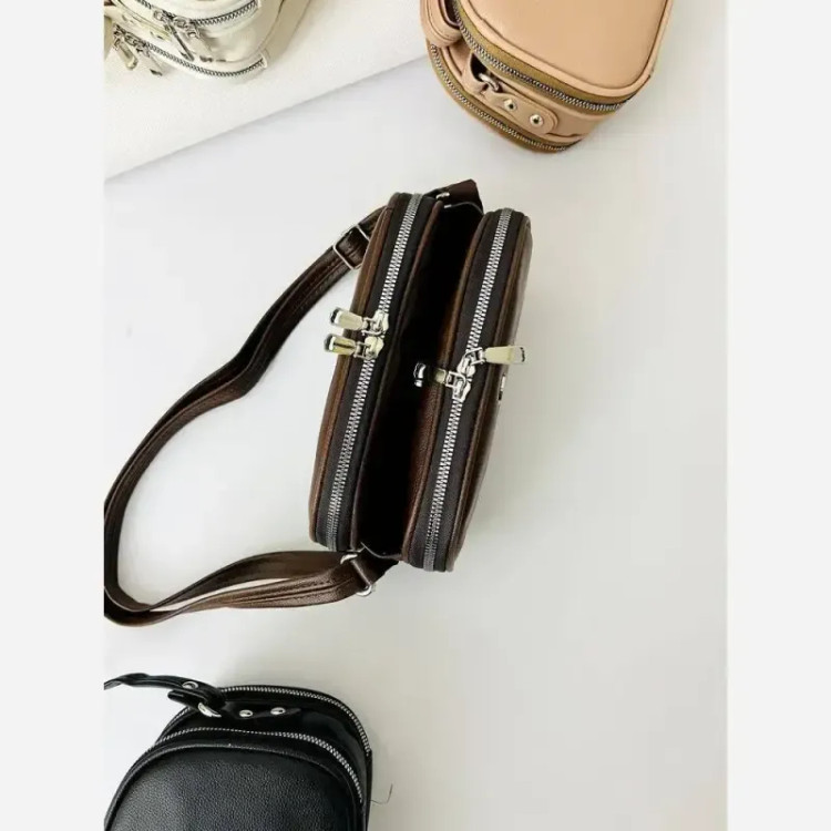 کیف سالی سه خونه زنانه رنگ مشکی شکلاتی کرم نسکافه ای سایز 22 در 15
